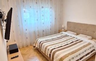 Apartament 4 camere Complexul Studentesc etaj 1 - Poză 8