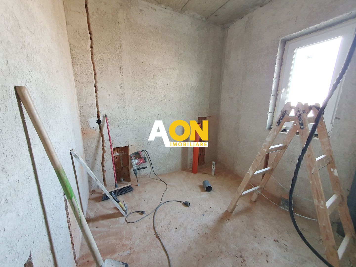 Casa cu predare la cheie, 5 camere, 354 mp teren, Micesti - Poză 8