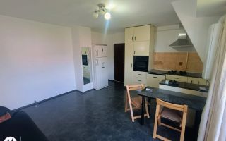 Apartament de vânzare 3 camere,2 balcoane, 50 mp Gherla, Cluj - Poză 1