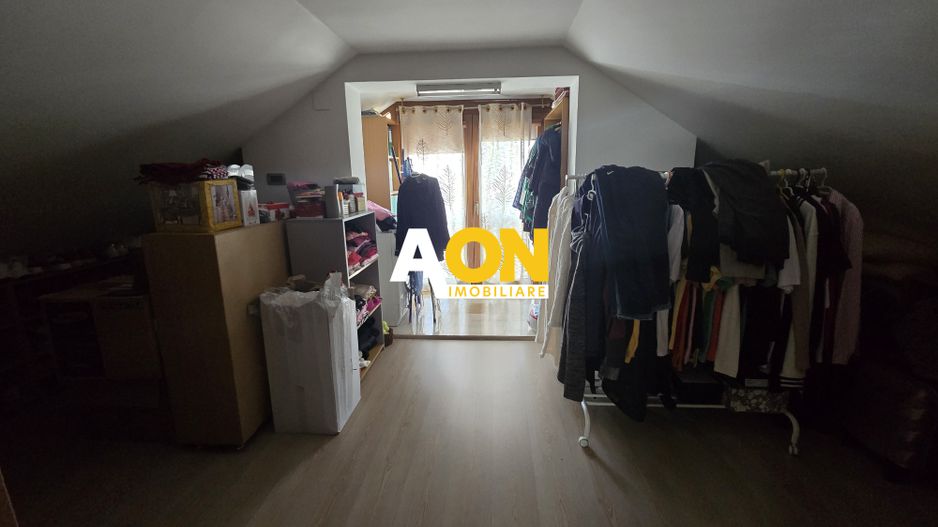 Casa Individuala 5 Camere, Zona Hotel Cetate - Poză 19