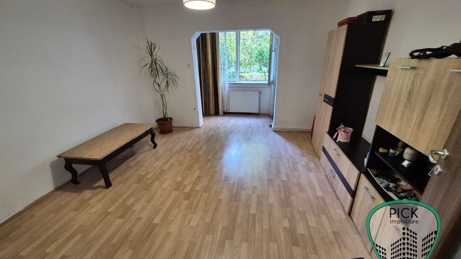 P 1247 - Apartament cu 3 camere în Tg. Mureș, Zona Dâmbu Pietros, str. Ceahlău - Poză 2