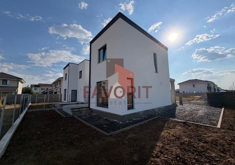 Duplex 4 camere despartit prin camera tehnica | Giroc - Poză 3