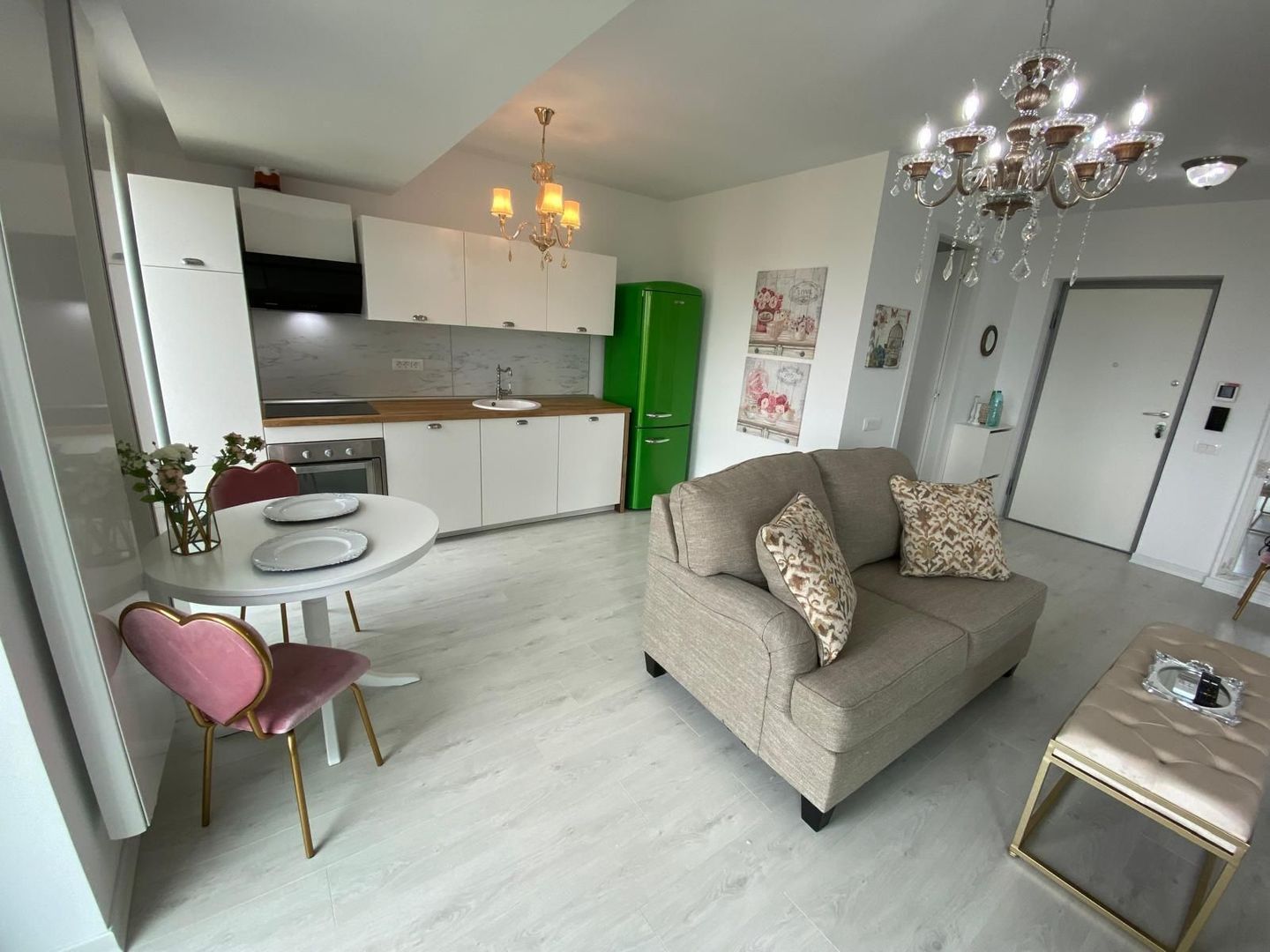 Vanzare Studio Dublu Cloud 9 Residence + 1 Loc de parcare subteran - Poză 5