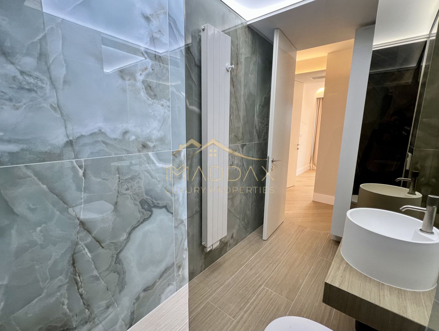 Apartament LUX *116mp* // Parcare // CORTINA 126 - Iancu Nicolae - Poză 18