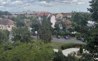 BRASADAS vinde ap 3 cam etaj 4/4 zona Closca. - Poză 1