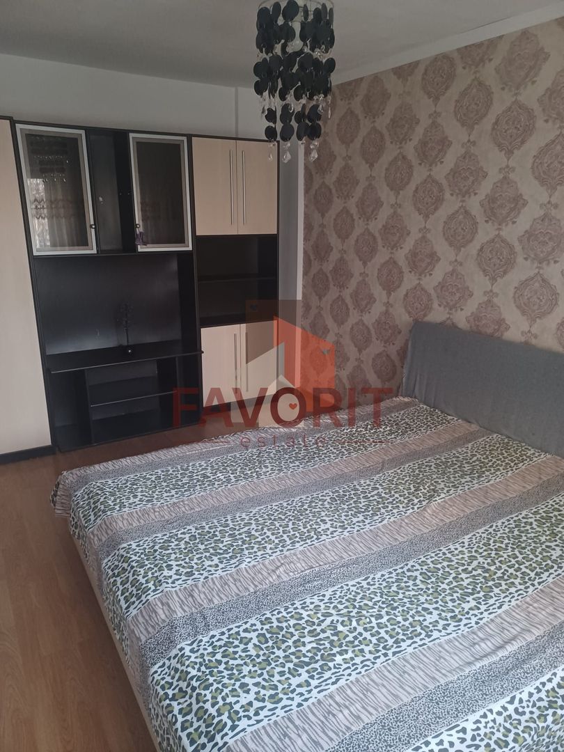 3 camere | etaj 1 | centrala proprie | mobilat si utilat | zona excelenta | - Poză 7