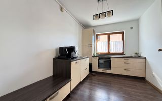 Apartament 3 camere | Etaj 2 | Balcon | Parcare | Decomandat - Poză 5