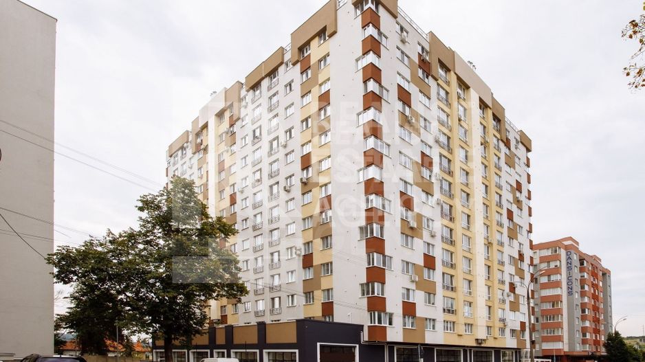 Chirie, spațiu comercial, 3200 mp, str. Ion Creangă, Buiucani - Poză 1