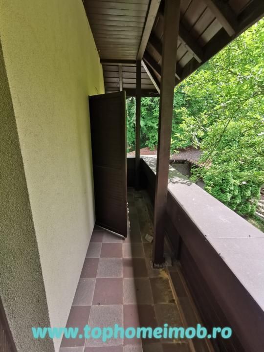 Vila deosebita Sinaia- Cumpatul - Poză 22