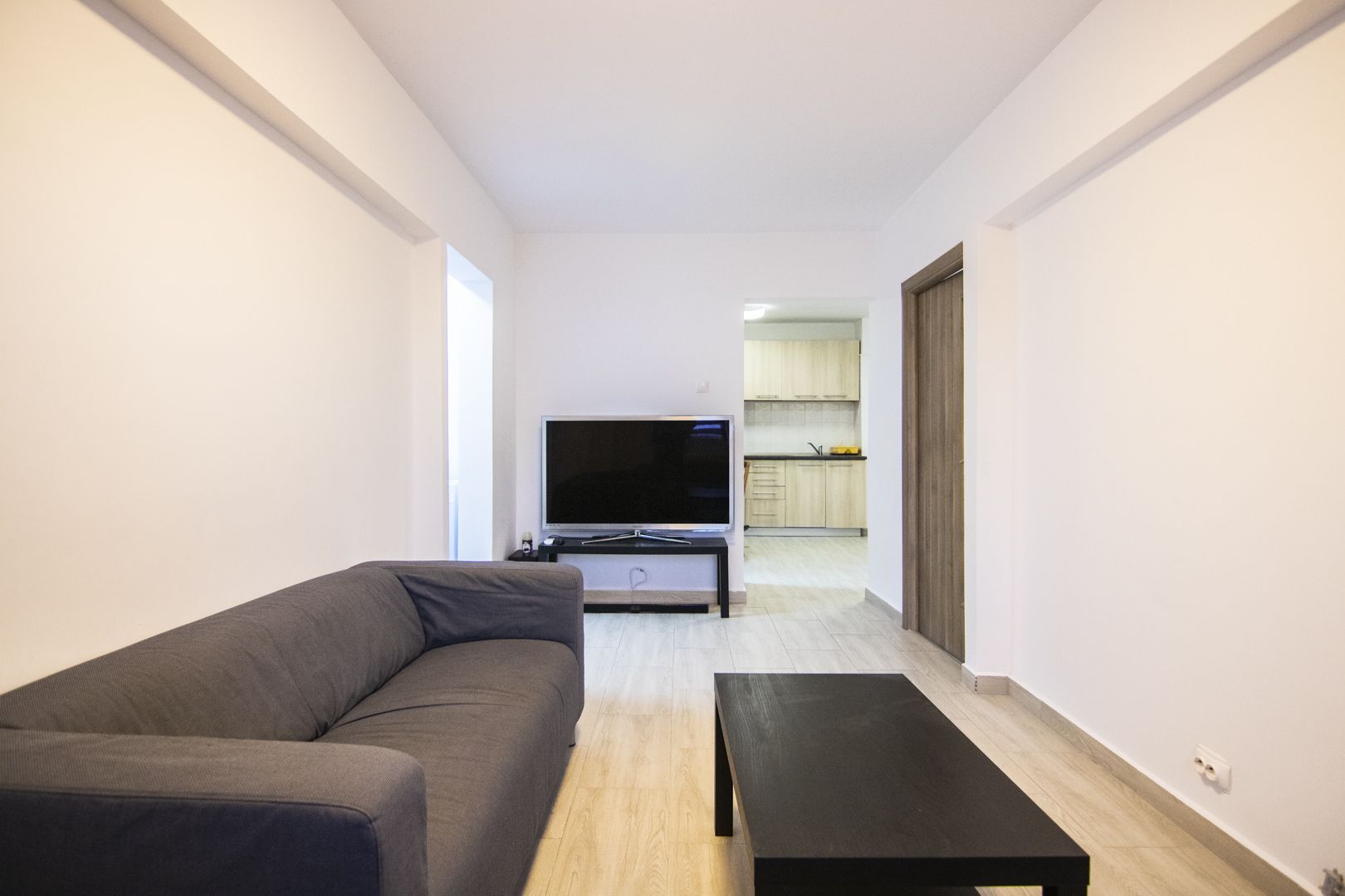 Apartament 3 Camere, Str. Aleea Dealul Măcinului, Valea Ialomitei - Poză 6