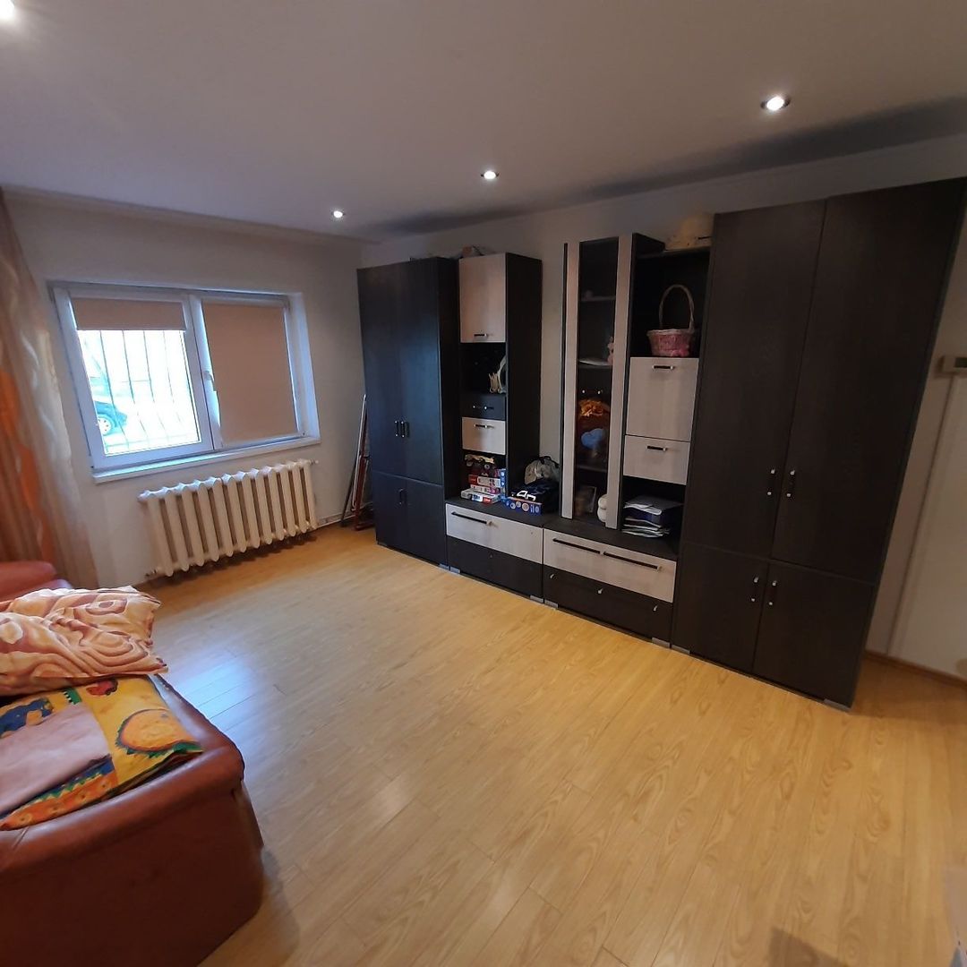 Apartament 2 camere, decomandat, Ampoi 3,  parter - Poză 2