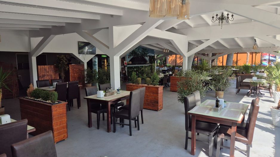 Spațiu comercial restaurant cu terasă de vânzare în  Olimp Constanța - Poză 4