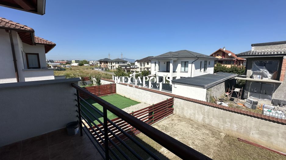 Intrarea in Sanpetru / Cartier Privat / Credit - Poză 32