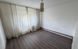 Apartament 3 camere zona Andrei Saguna etaj 2 - Poză 11