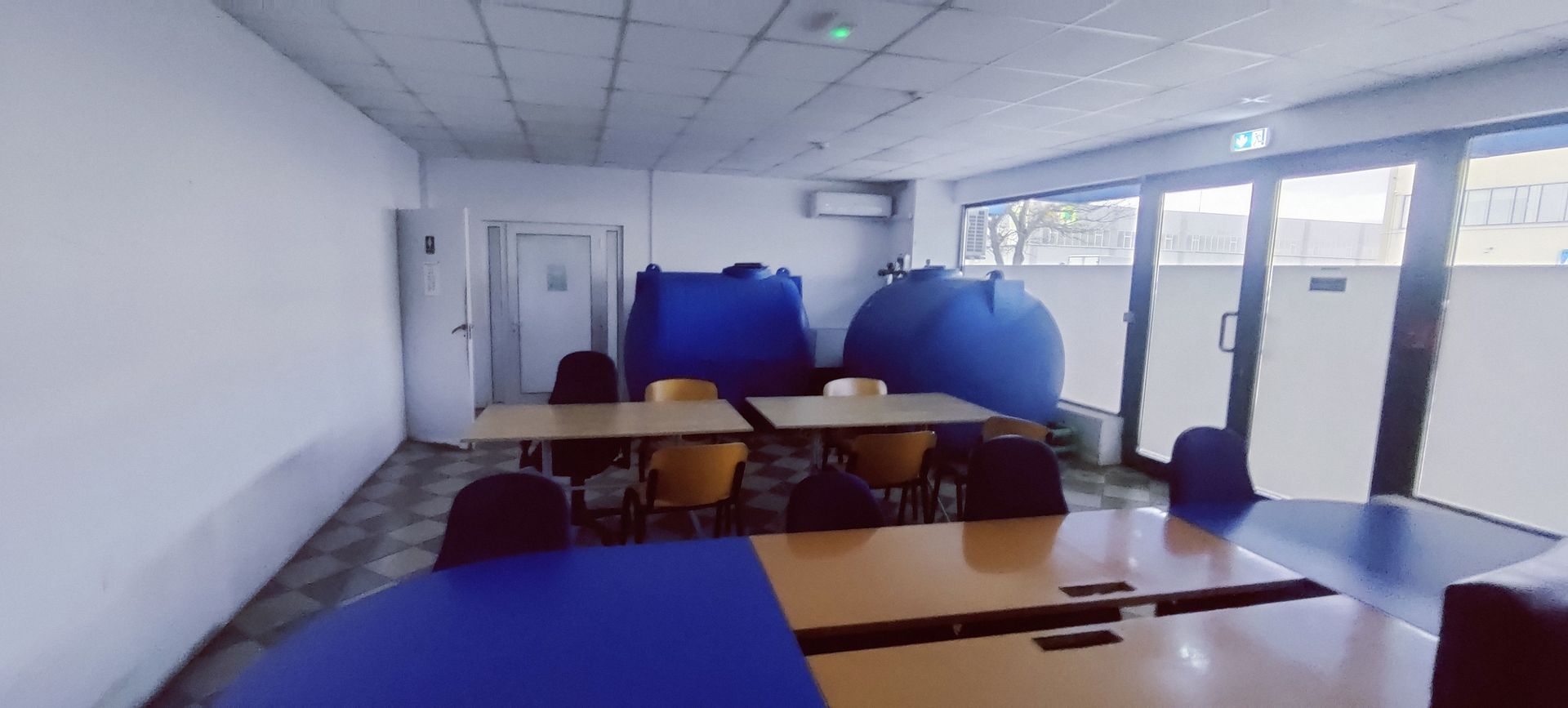 Hala productie /depozitare -zona C.  Sagului - Poză 11