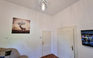 De vanzare casa 5 camere, 1200mp teren, zona ultracentrala - Poză 13