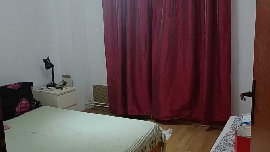 Apartament 3 camere zona Bd. Chisinau - Club Miramar - Poză 2