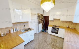 Inchiriere  apartament apartament  5 camere Armeneasca - Poză 44