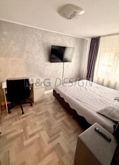 Apartament 3 camere zona Kiriac etaj 2 renovat - Poză 6