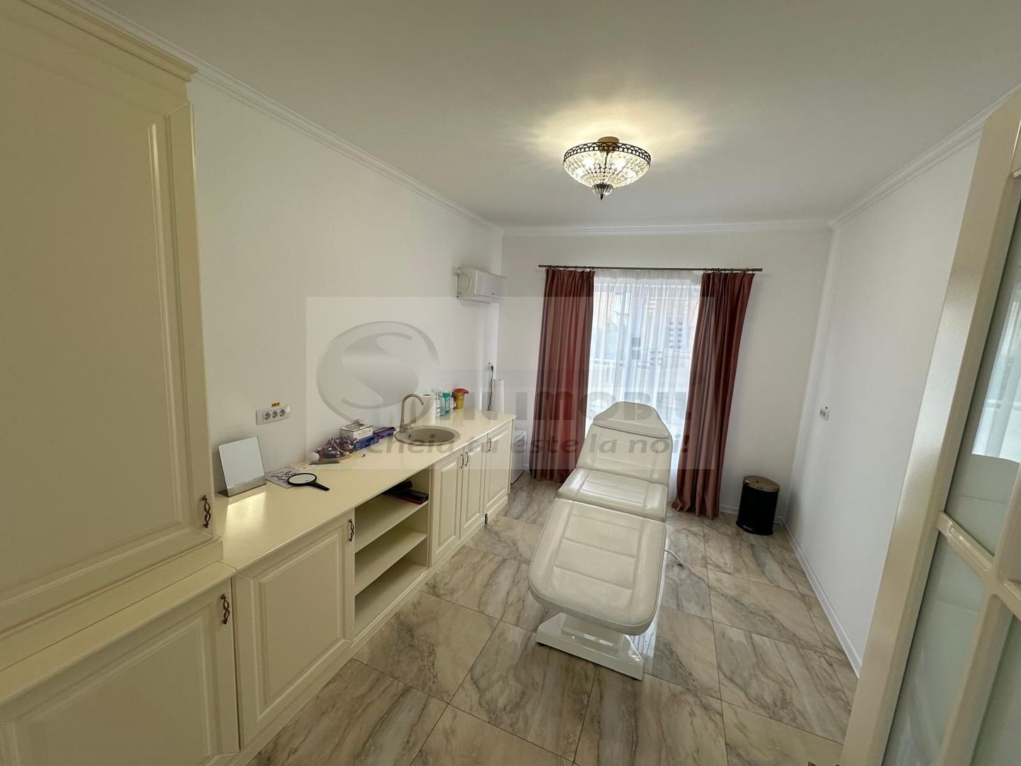 Casa Valea Lupului, 112 mp, curte 336 mp, AC, alarmă, 240.000 € - Poză 3