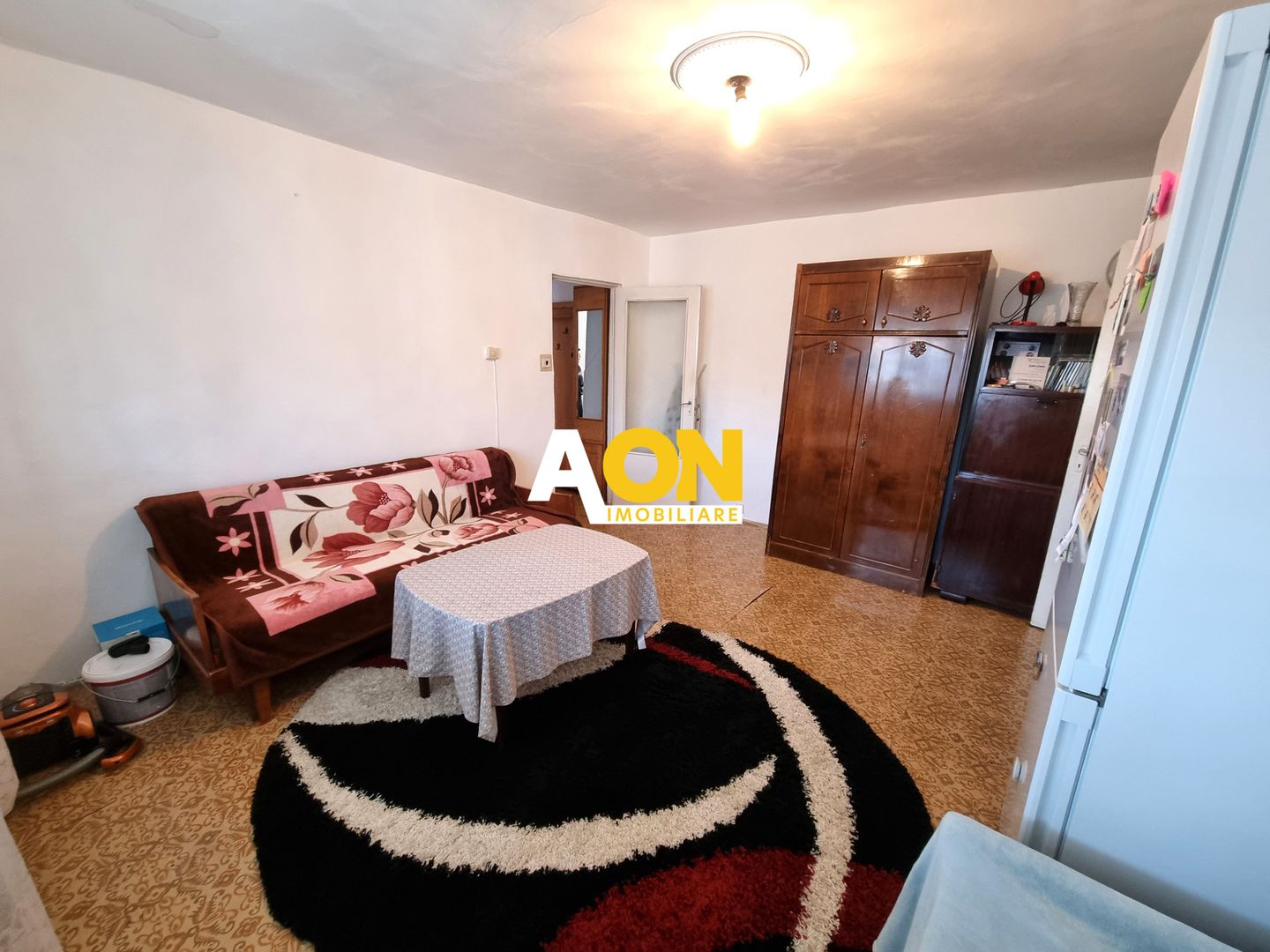 De vanzare apartament 2 camere, Cetate - Poză 1