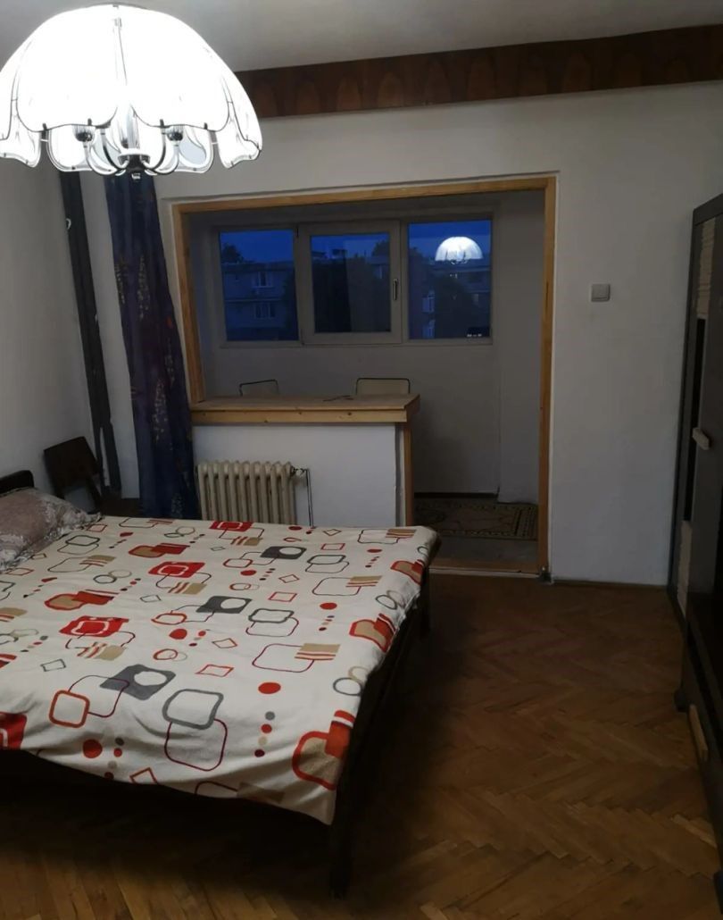 Apartament decomandat 2 camere- Rovine - Poză 1