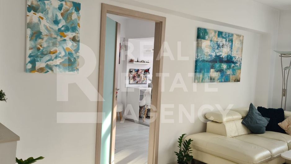 Apartament 4 camere de vânzare - Calea București, Brașov - Poză 4