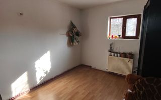 Casa Vanzare Giulesti 4 camere - Poză 5