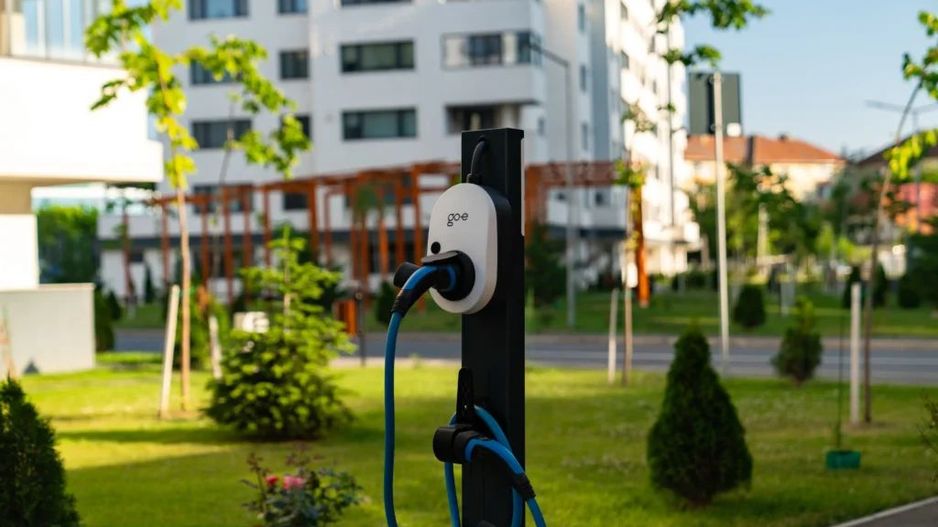 Ivory Residence - Poză 4