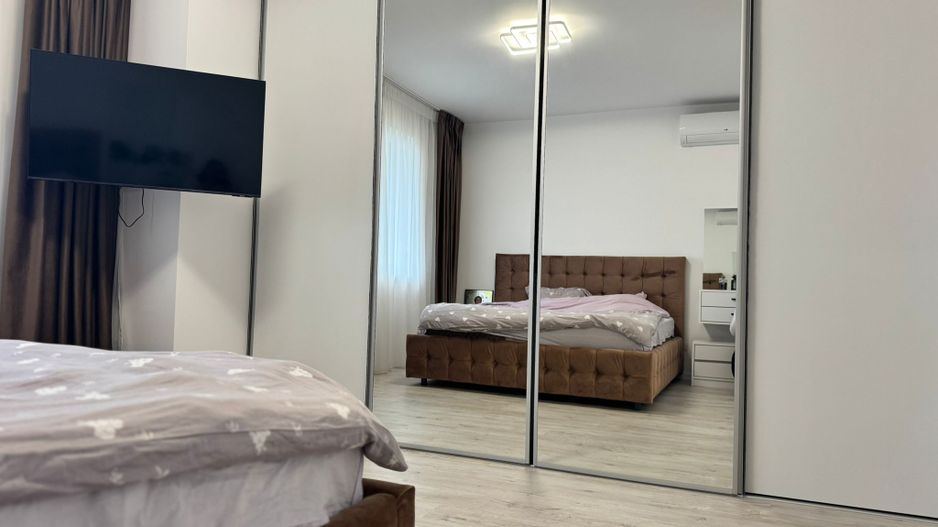 Vilă 3 camere mobilata 3 locuri parcare  Safirului Bragadiru - Poză 13