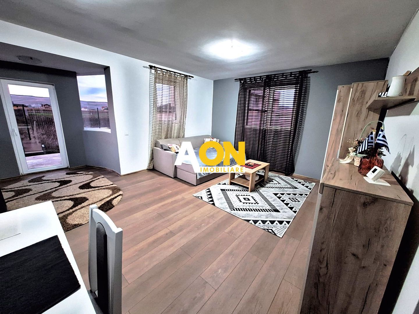 De vanzare casa 5 camere 350 mp teren zona Micesti - Poză 3