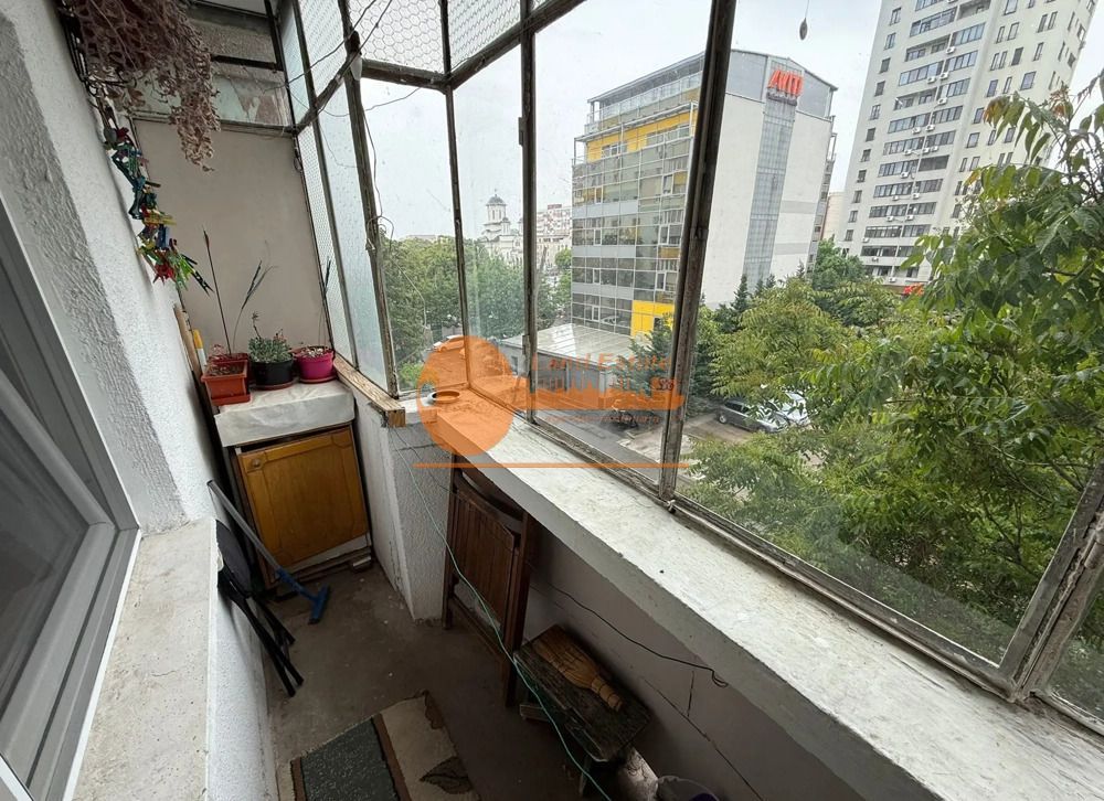 3 camere - 13 septembrie - 1987 - Poză 8