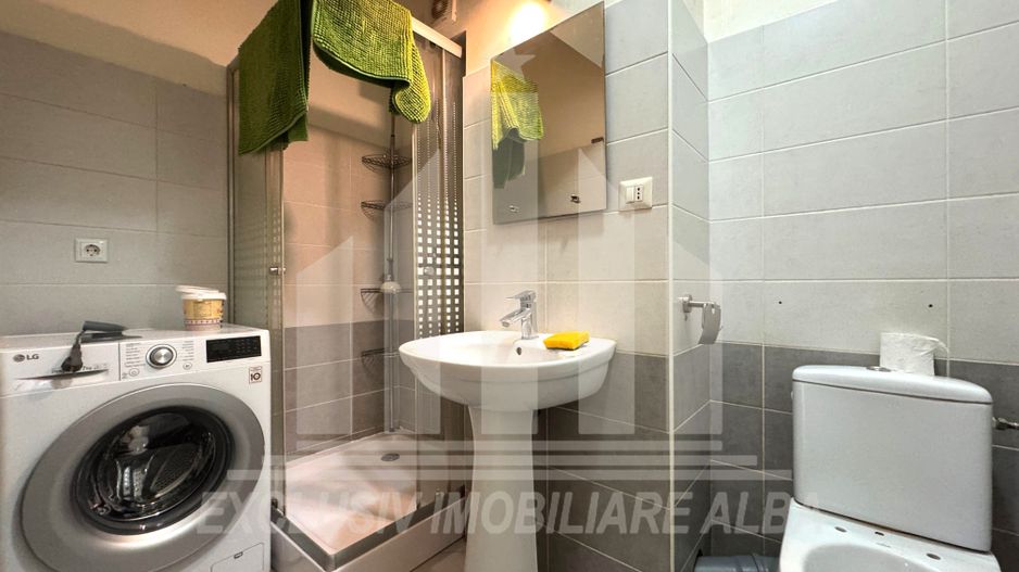 Apartament 3 camere decomandate | 65 mp | Parcare | Curte | Tolstoi - Poză 7