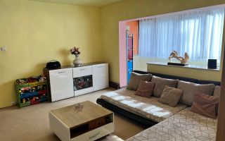Proprietar vand apartament cu 3 camere, centrala+ baxa, zona Girocului - Poză 2