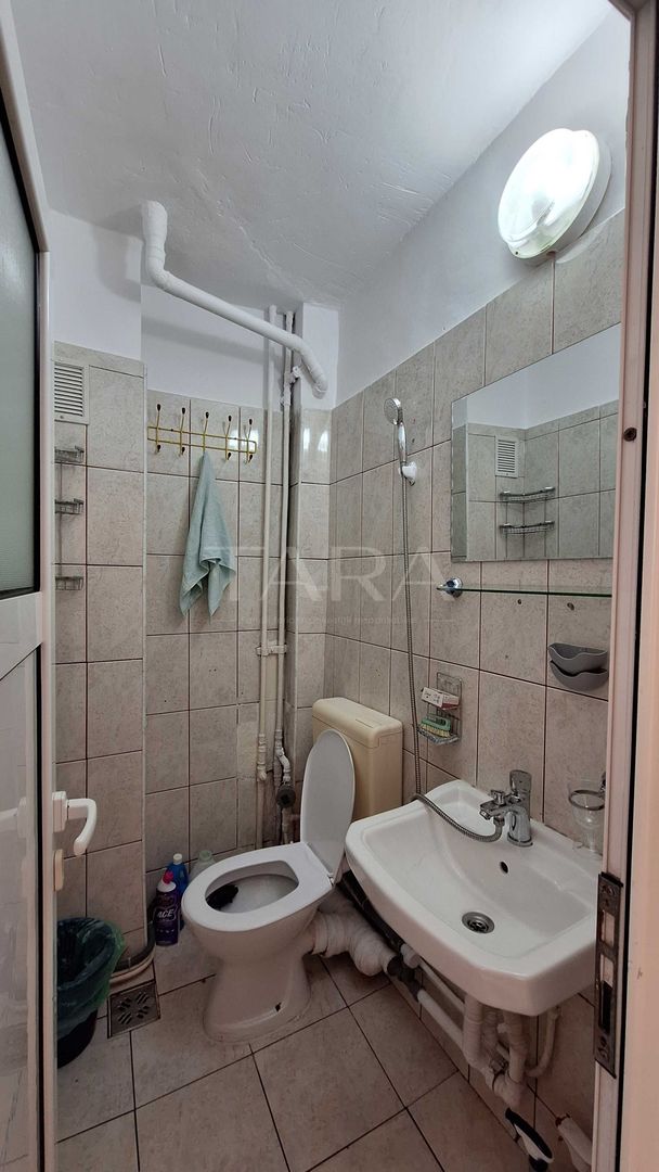 Garsonieră mobilată în Iris, aproape de stații și magazine - Poză 6