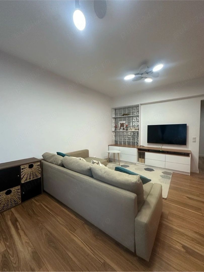 Apartament 2 camere Vatra Luminoasa - Poză 3