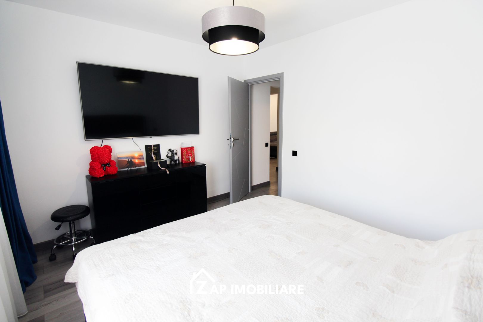 Tudor - Strada Banat - 3 Camere Decomandat - Mobilat & Utilat Lux - Poză 6