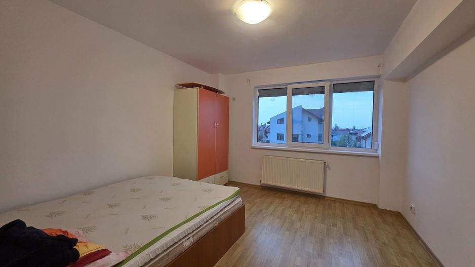 Apartament 3 camere – 100 mp – de închiriat în Cartierul Henri Coandă, - Poză 4