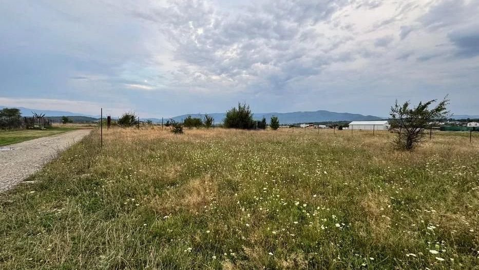 Teren cu PUZ , Zona Aerodrom Magura - Poză 5