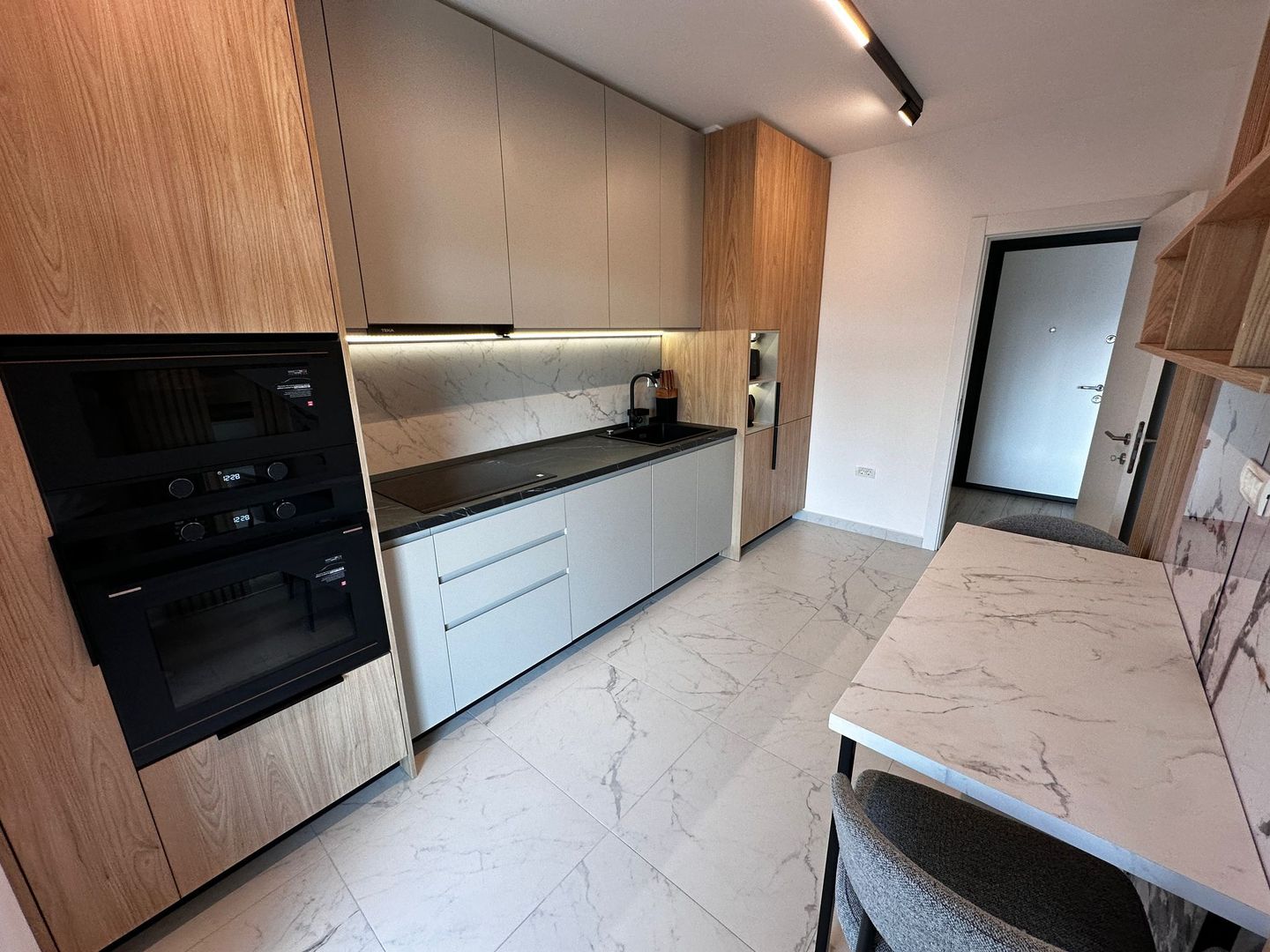 3 Camere Terasa 14mp + Parcare Gran Via Lake View Colentina Plumbuita - Poză 21