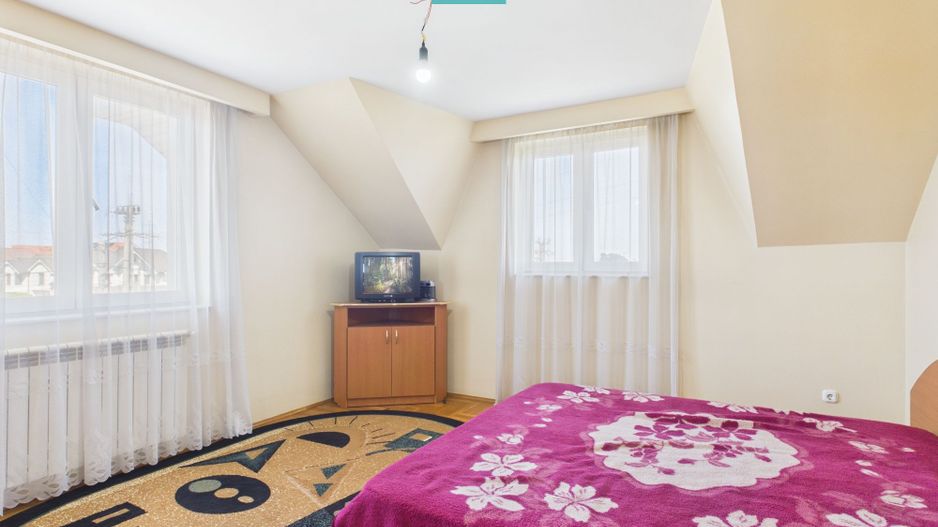Vila 13 camere, Sanmartin - Poză 18