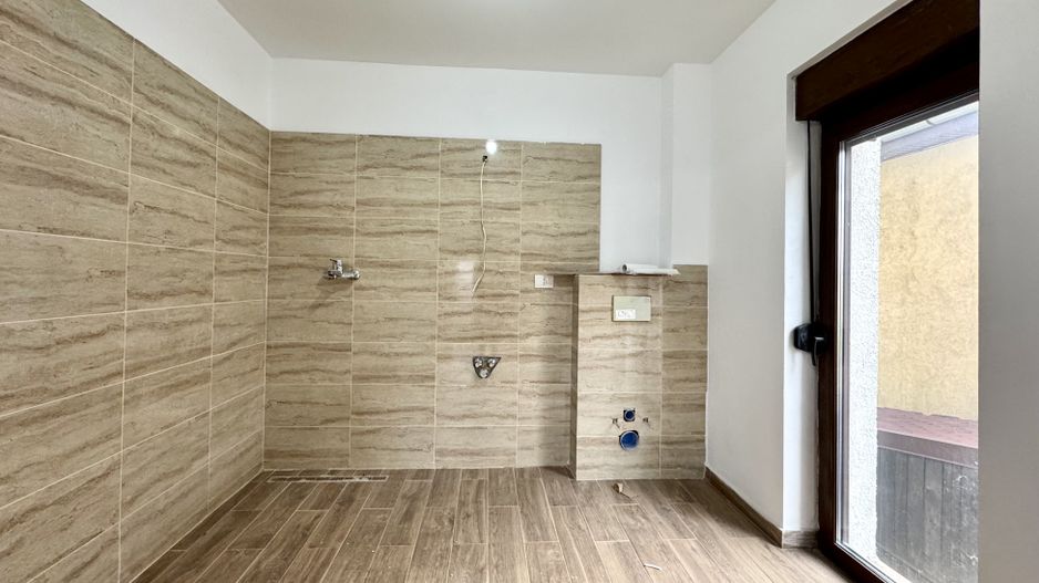 Duplex spațios, prima închiriere, in zona Lunei - Poză 7