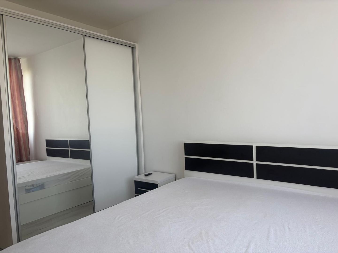 Apartament elegant cu doua camere, zona Straduintei-Obregia, 85.000€ - Poză 6
