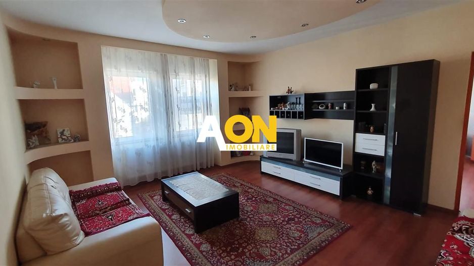 Apartament 3 camere, 92 mp utili, etaj 1, ultracentral - Poză 1