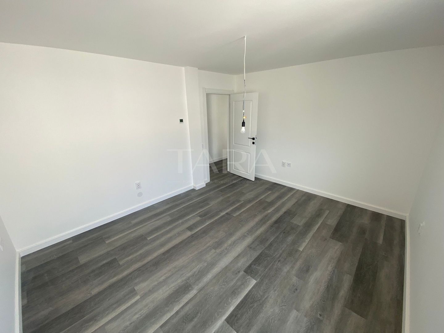 Penthouse în Florești, suprafață generoasă, terasă spectaculoasă! - Poză 9