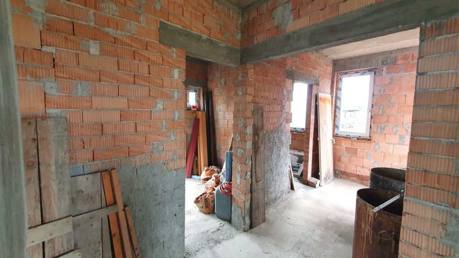 Casă la roșu de vânzare în Hărman, Cartierul Tineretului - Poză 6