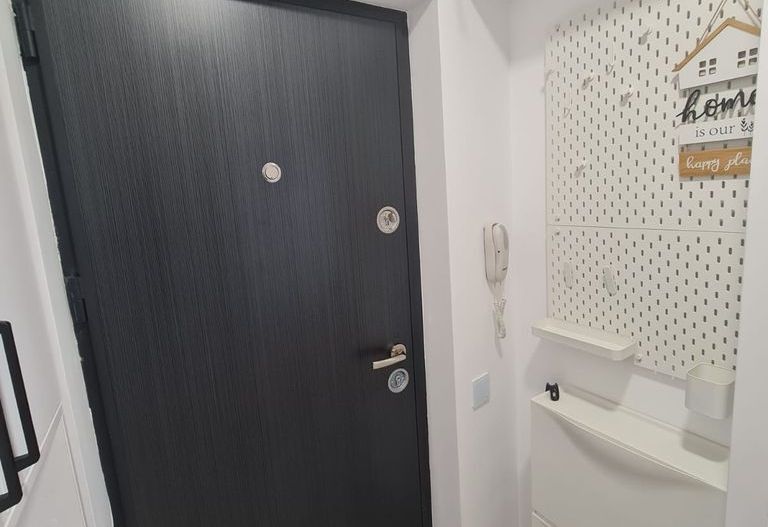 Garsonieră renovată, prima închiriere, 10 minute de metrou Crângași - Poză 15