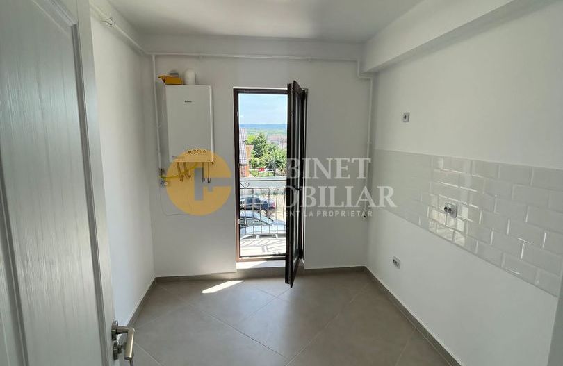 Etajul 1  Cug 2 Camere Decomandat 50 mp - Poză 4