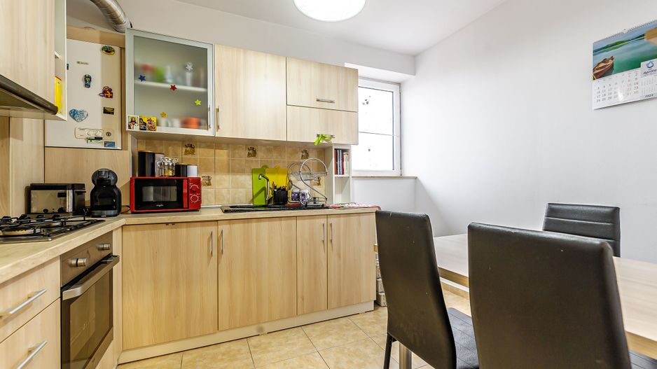 Apartament modern cu 3 camere, Via Romana. Arad. - Poză 3