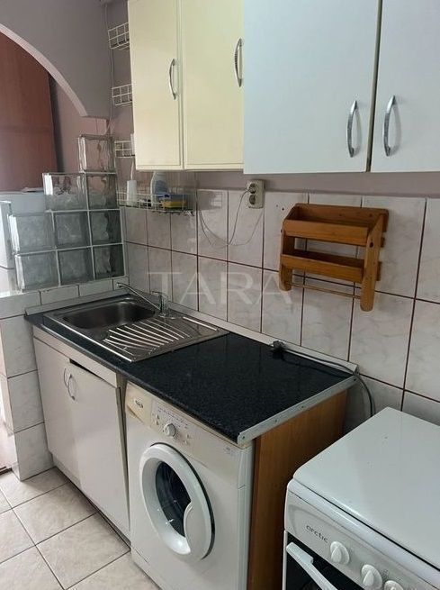 Garsoniera de închiriat - Scoala de Politie, Dambul Rotund - Poză 2